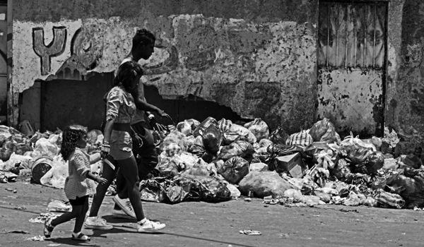 propaganda chavista y fracaso 13